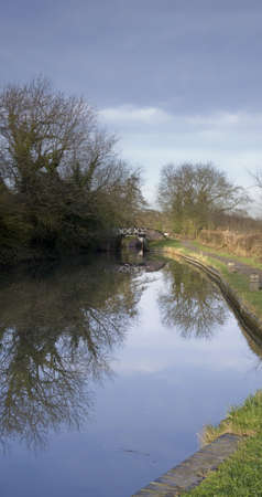The stratford upon avon canal lapworth flight of locks warwickshire midlands england ukの写真素材