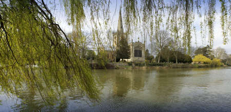 shakespeares burial place holy trinity church stratford-upon-avon  river avon warwickshire the midlands england ukの写真素材