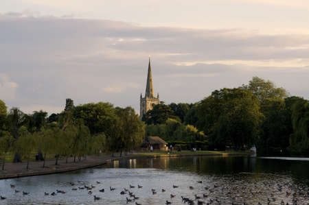 shakespeares burial place holy trinity church stratford-upon-avon  river avon warwickshire the midlands england ukの写真素材