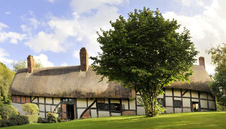 anne hathaways cottage home of william shakespeares wife shottery stratford-upon-avon great britain england uk united kingdom euの写真素材