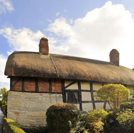 anne hathaways cottage home of william shakespeares wife shottery stratford-upon-avon great britain england uk united kingdom euの写真素材