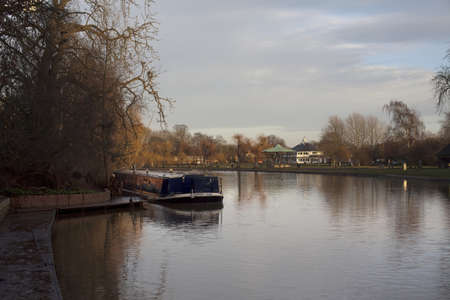 river avon stratford-upon-avon warwickshire england ukの写真素材