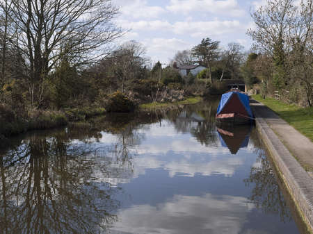 the stratford upon avon canal at lapworth flight of locks in warwickshire part of the midlands in the country of england commonly called the ukの写真素材