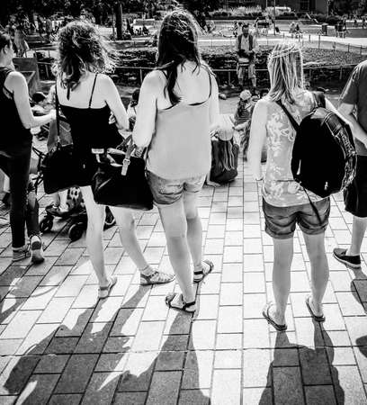 Tourists at Stratford upon Avon England ukの素材