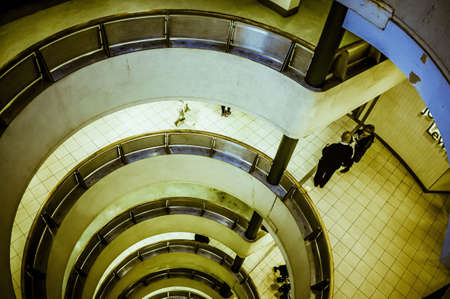 Urban stair wellの素材