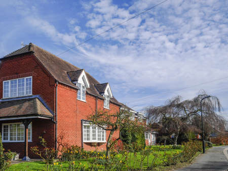 Pretty cottage in an english villageの素材