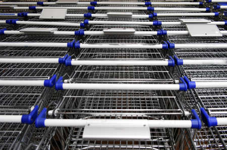 Supermarket trolleysの素材