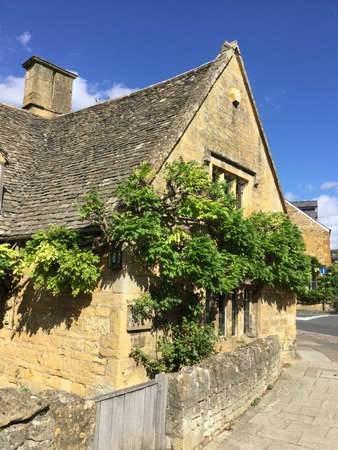 Broadway village Cotswolds ukの素材