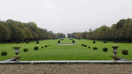 Panoramic view of chateau de vaux le vicomte gardens unfolding. Actionの写真素材