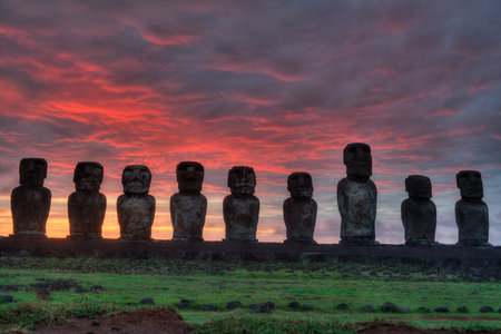 moais in Tongariki at sunrise, Rapa Nui, Easter Islandの写真素材