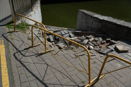 Construction and repair work of the sidewalk along the river