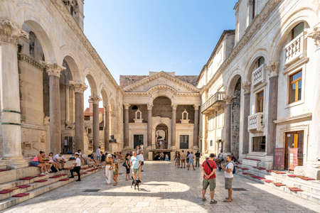 Split, Croatia - Aug 14, 2020: Diocletians Palace square with tourists in summer morning timeのeditorial素材