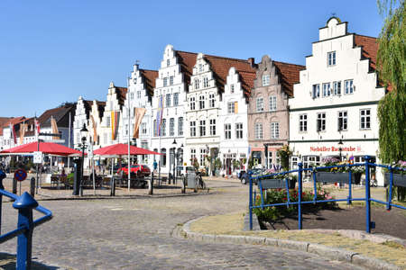 FRIEDRICHSTADT, GERMANY June 26, 2020 The historic old town of Friedrichstadt with buildings in the Dutch styleのeditorial素材