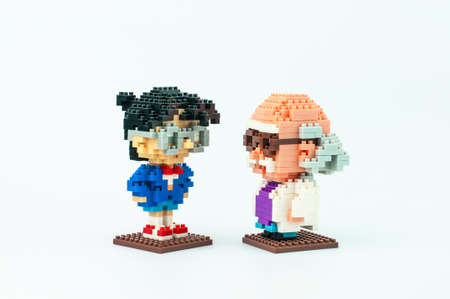 BANGKOK, THAILAND - MAY 12, 2017 : EDOGAWA CONAN  and DR. AKASA Micro Blocks in Isolated White Background  Micro Blocks in Isolated White Backgroundのeditorial素材