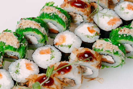 Many types of Shusha are stacked in a row.の写真素材