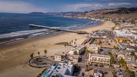 Pismo Beach Pier reconstruction. November 2017.のeditorial素材