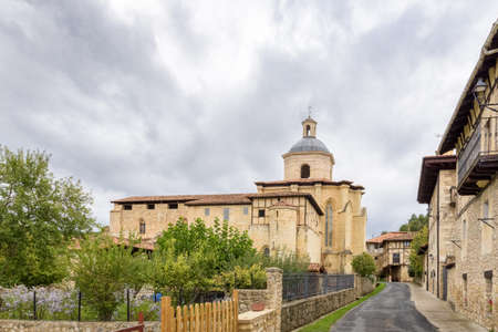 View of the town and the church of Valpuesta in Burgos, Castilla y Leon, Spainの写真素材
