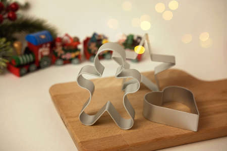 ginger cookies, gingerbread man , making christmas cookies , christmas conceptの写真素材