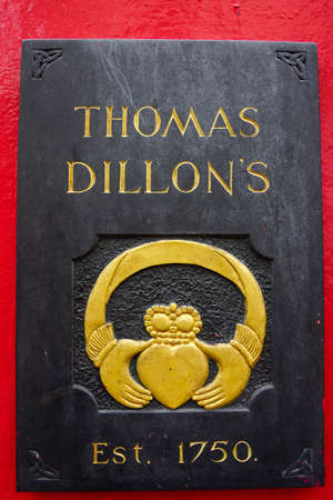 Galway, Ireland 10th Jan 2013 Thomas Dillon Jewellers makers of the Claddagh Ring in Galwayのeditorial素材