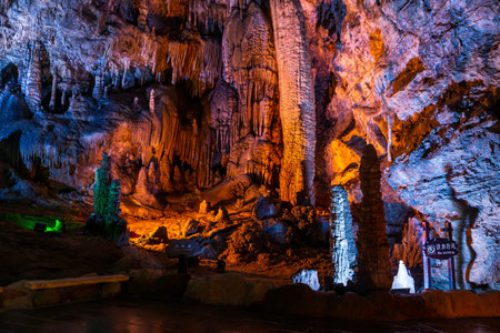 Yellow Dragon Cave, Wonder of the Worlds Caves, Zhangjiajie, Chinaの写真素材