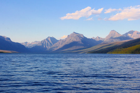 Mountains and lake in Glacier National Park, Montana, USA.の写真素材