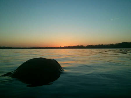 Sunset over the lakeの素材