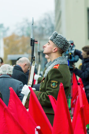 Minsk, Belarus - November 07, 2017: Anniversary of the October Revolution of 1917. Honor guard soldier with rifle and bayonetのeditorial素材