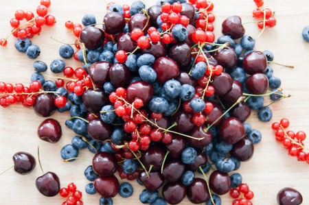Blueberry, cherry and redcurrant miscellaneousの写真素材