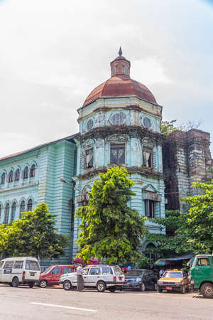 YANGON   MYANMAR - MARCH 1 2013  City center with old imperial buildings のeditorial素材