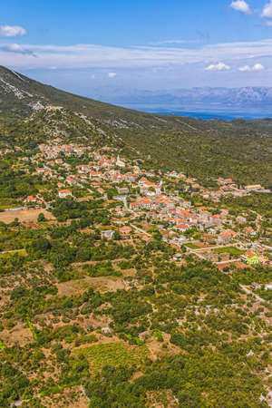 Small village Janjina in the centre of the Peljesac peninsula near Dubrovnik in Croatia.の写真素材