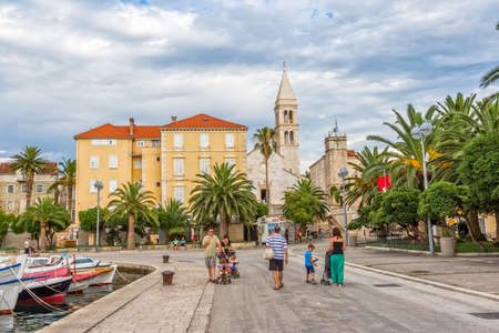 SUPETAR, CROATIA - July 23, 2014 People walking around the old town by the sea in the summer day on island Brac.のeditorial素材