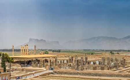 PERSEPOLIS, IRAN - MAY 3, 2015: Ruins of old city, a capital of the Achaemenid Empire 550 - 330 BC.のeditorial素材