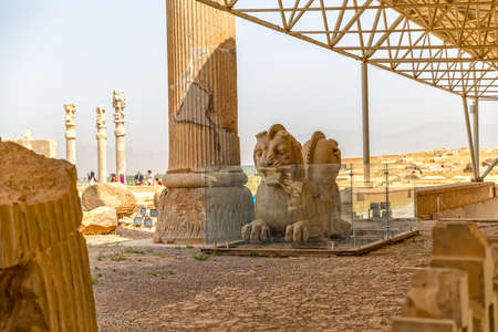 PERSEPOLIS, IRAN - MAY 3, 2015: Sculpture of a two lions heads that once were capital of ancient column.のeditorial素材