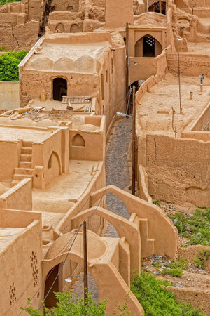 Narrow street in Meybod Iranの写真素材