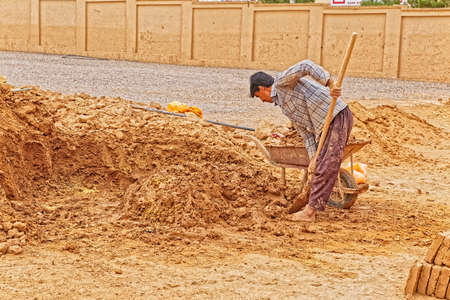 Clayman making bricksのeditorial素材