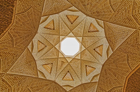 Meybod traditional architecture