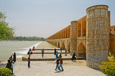 Isfahan Zayandeh River from Khaju Bridgeのeditorial素材
