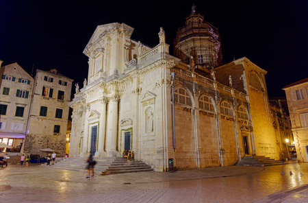 Dubrovnik old town cathedral by nightのeditorial素材