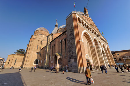 Basilica of Saint Anthony in Padua Italyのeditorial素材