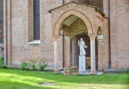 Statue of Saint Anthony in Padua Italyのeditorial素材