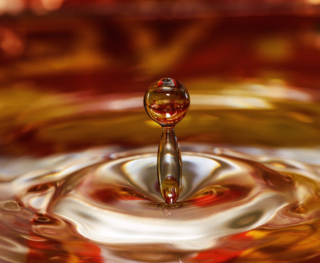 frozen in the air drop of liquid drops in elevationの写真素材