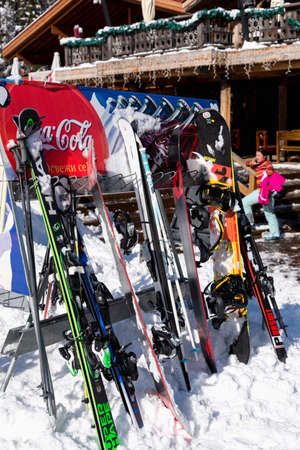Bulgaria. Bansko. 12 February 2020.Bansko ski station, Kolarski ski lift at Banderishka polyana, skiers on ski slopes, mountain. With pine trees, people. Snowのeditorial素材