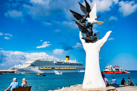 09/27/2022 Turkey, Kusadasi.sea cruise liner moored in the port of the cityのeditorial素材