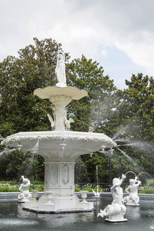 Beautiful old fountain in Forsyth Park in Savannah, Georgiaの写真素材