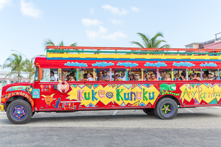 Kukoo kunuku Party Busのeditorial素材