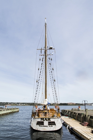 Mast on Sailboat Marのeditorial素材