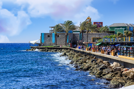 Crowds of Tourists Along Curacao Seawallのeditorial素材
