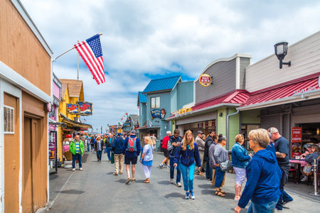 Tourists in Montereyのeditorial素材