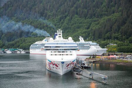 NCL And Princess in Alaskaのeditorial素材