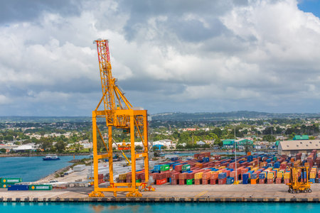 Crane and Freight Containers